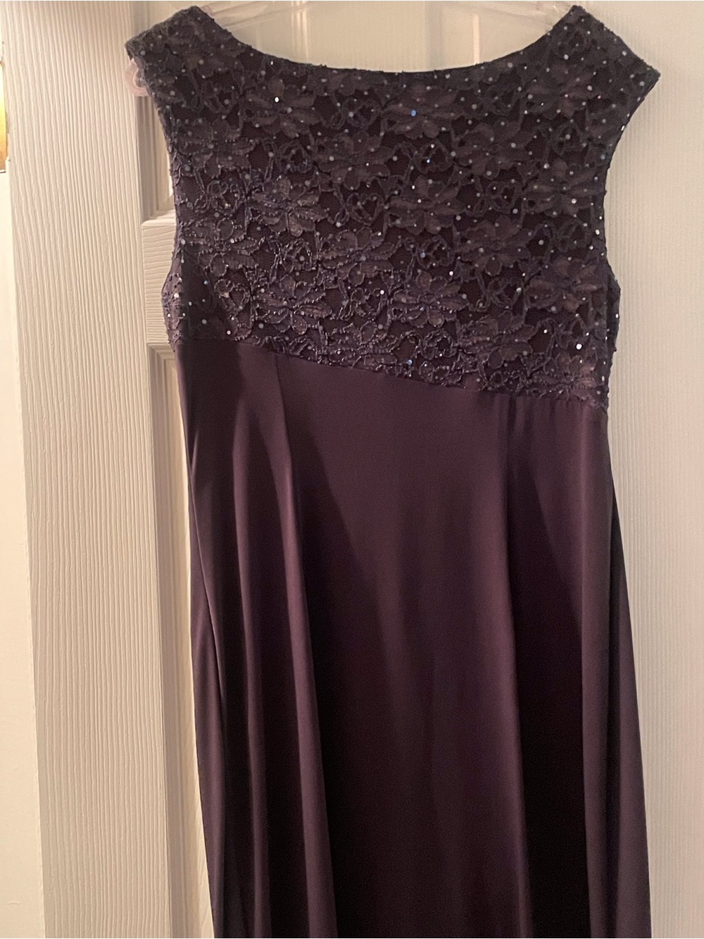 dressbarn gray beaded  Lace Midi Dress